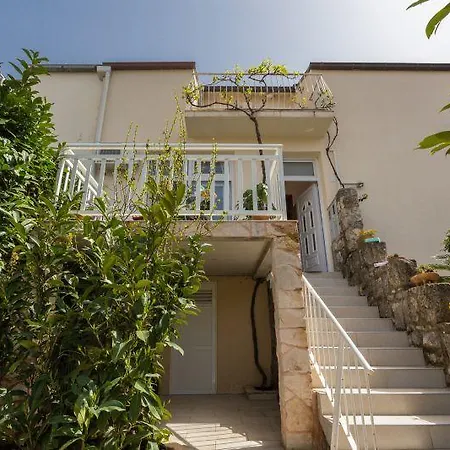 Luna I Lucky Apartman *
