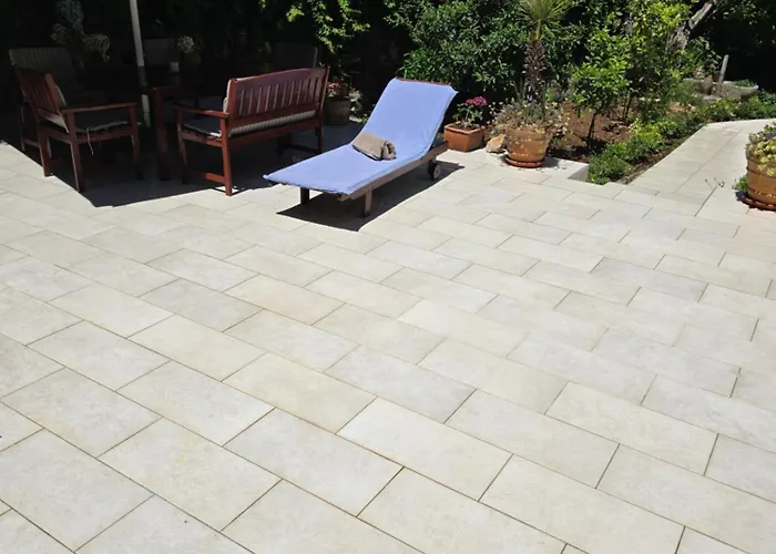 Luna I Lucky 杜布罗夫尼克